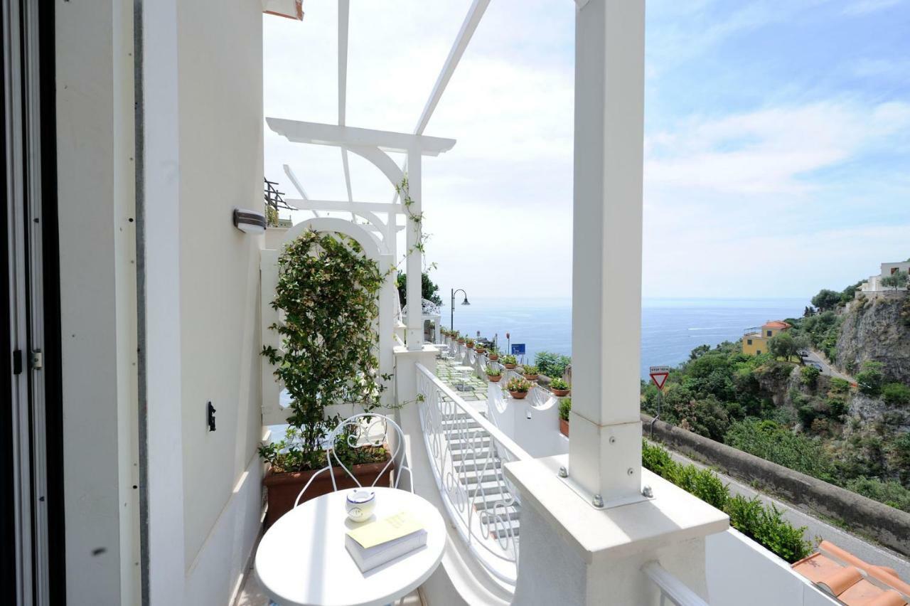 Villa Guarracino Amalfi Esterno foto